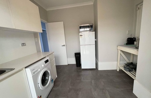 Ocean Reef Apartment | Beautiful Indian Ocean Unit.