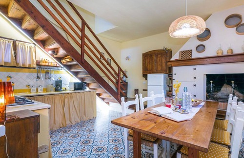 Santa Maria a Monte House | Beautiful private villa for 6 people with WIFI, A/C, private pool, TV and patio