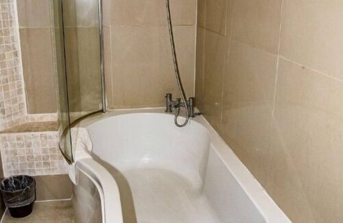 Papworth Everard House | Beautiful Iway Inn hotel