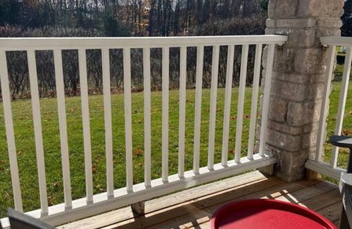 Oro-Medonte Apartment | Beautiful Jacuzzi Suite with Garden View/Studio