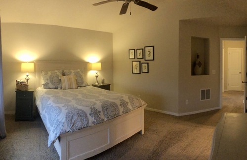 West Central House | Beautiful Kendall Yards cottage in the heart of Downtown Spokane