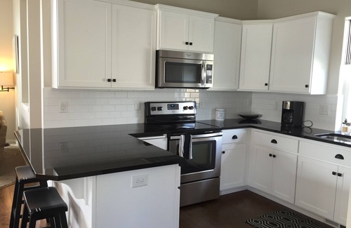 West Central House | Beautiful Kendall Yards cottage in the heart of Downtown Spokane
