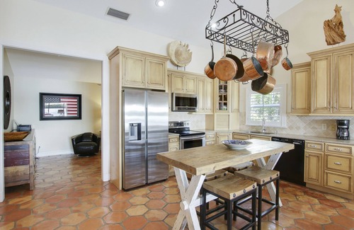 Jupiter House | ☼ Beautiful Key West Style Intercoastal Home! ☼