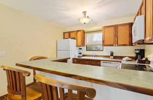 Kailua-Kona Resort | Beautiful Kona Hawaiian Resort - 2BR/2BA Deluxe Unit