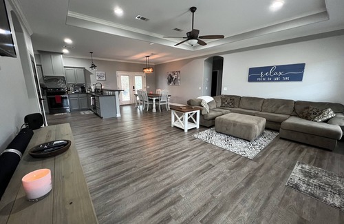 Brookeland House | Beautiful lake home just minutes from Sam Rayburn, in Rayburn Country!