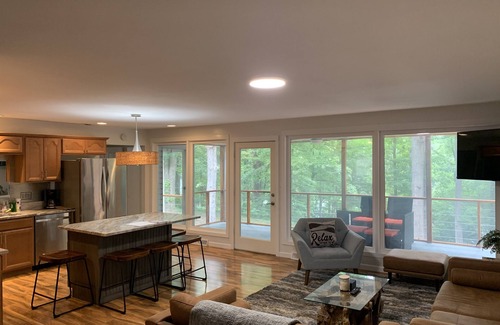 Fair Play House | Beautiful lake house perfect for amazing getaways!