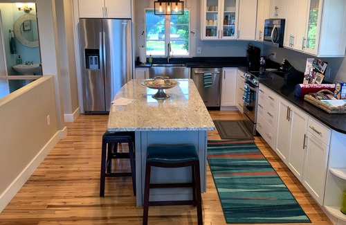 Benton Harbor House | Beautiful Lake Michigan Property with Private Beach. Sleeps 10