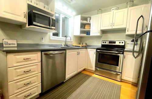 Huntsville Cottage | Beautiful Lakefront Cottage, Fairy Lake, Muskoka, ON