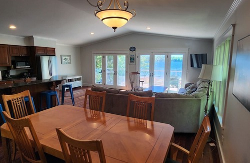Arcadia House | Beautiful Lakefront Home, Central AC, Paddle to Lake Michigan, Dock, Beach, Raft