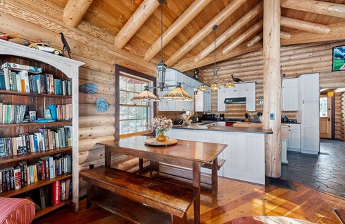 Greenville Cabin | Beautiful lakefront home with views, deck, swimming dock, 2 kayaks & firepit