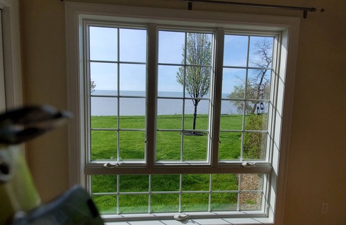 Fredonia House | Beautiful lakehouse