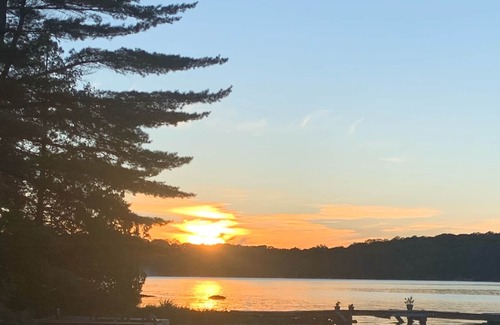 Lake of Bays Cottage | Beautiful lakeside cottage