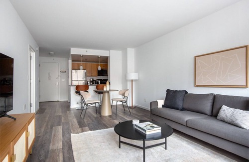 Bowery Apartment | Beautiful LES 1BR w/Elevator & W/D, nr Green Space, by Blueground