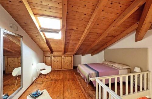 Santa Maria Apartment | Beautiful loft in Porto Antigo 1