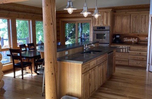 Watertown House | Beautiful Log House on Scenic Lake Kampeska Sleeps 15