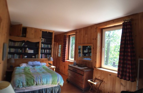 Greenville Cabin | Beautiful Log Lakefront Lodge w/Cove, Beach, Dock and Boathouse
