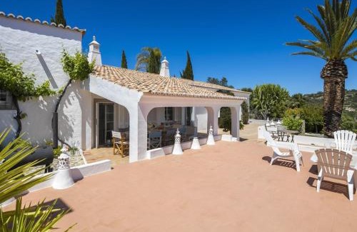 Concelho Villa | Beautiful Loule Villa Villa Quinta Tropical Private Pool Air Conditioning Wifi
