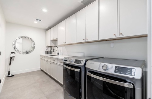 Thunderbird Desert Estates House | Beautiful, Luxurious Scottsdale Home, Pool, Pickleball, & More!