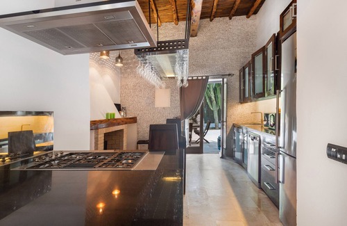 Santa Eulalia del Rio Villa | Beautiful luxury villa in Ibiza with Wi-Fi and air conditioning
