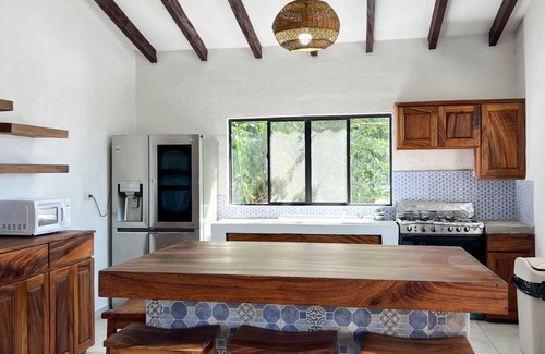 San Luis Talpa House | Beautiful modern tropical beach home + pool - steps away from ocean!