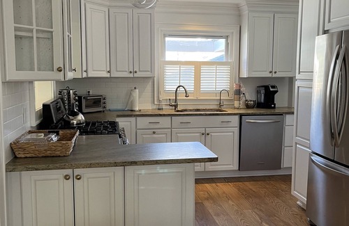 Manasquan House | Beautiful Manasquan Beach Home w/Heated Saltwater pool! Room for Large Families