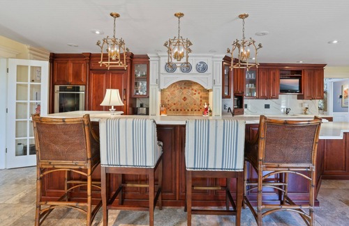 McLean House | Beautiful McLean estate - heated pool and hot tub, 20 min to DC!