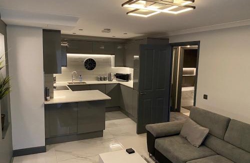 Reading Apartment | Beautiful modern cosy central apartment/sleeps 4