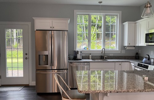 Arundel Cottage | Beautiful modern cottage, heated pools, close to the beaches, gym, clubhouse.