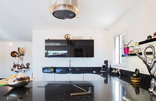 Sollies Pont Villa | BEAUTIFUL MODERN VILLA WITH POOL AND EXOTIC GARDEN IN SOLLIES-PONT NOUVELLE HOTE