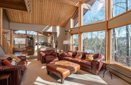 Sunday River Area House | Beautiful Mountain Home - Next to Sunday River