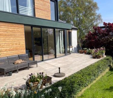 Ravelston House | Beautiful new double room great location B&B Edinburgh