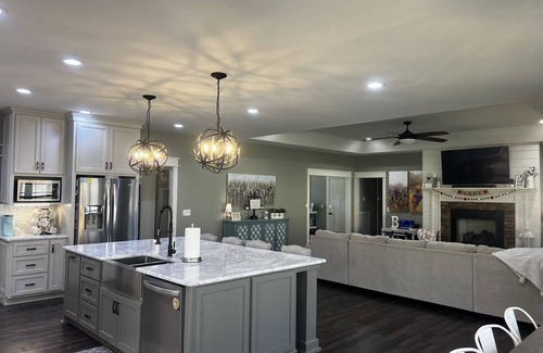 Bristol House | Beautiful new home located just 6 miles from Bristol Motor Speedway and downtown