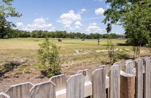 Hinesville House | Beautiful New Home w/ Golf Course View