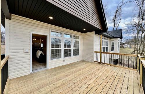 Maud House | Beautiful NEW Ranch Home with a large deck and games