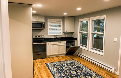 Lake Placid Apartment | Beautiful NEW Spacious 1st Floor Apartment Close to Restaurants