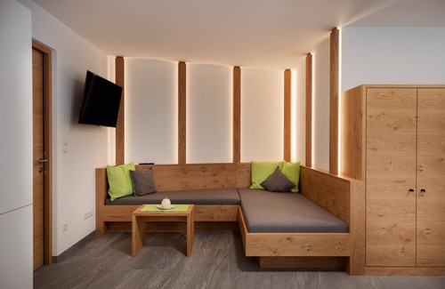 Lasa Apartment | Beautiful new vacation apartment in Tschengls/Laas - in the heart of the Vinschgau Valley