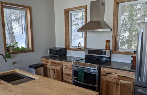 Lake of Bays Cottage | Beautiful Newly Built Muskoka Waterfront Cottage