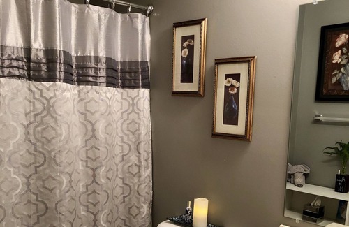 Buechel House | Beautiful Newly Remodeled Home, perfect for your weekend getaway!