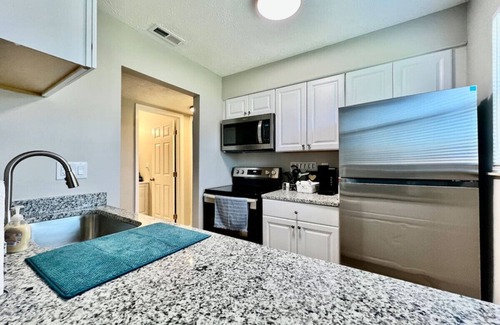 Middletown Apartment | Beautiful, newly remodeled apartment in Middletown