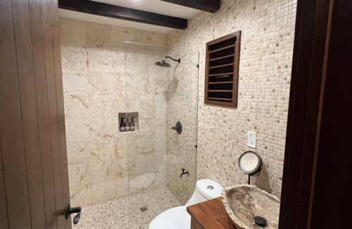 Colonia Centro Hotel | Beautiful newly remodeled full size suite with pool