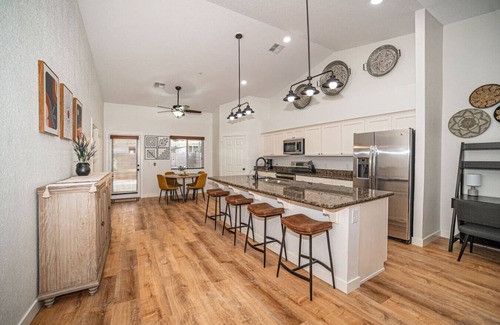 Yuma House | Beautiful Newly Remodeled Single Story 2Bdr 2Bath