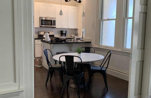 Russian Hill Condo | Beautiful North Beach-Russian Hill 2BR + Office 2BA Gem!