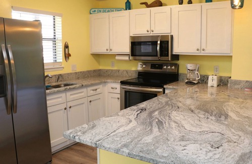 Sneads Ferry Condo | Beautiful Oceanfront Topsail Dunes Condo Steps From The Beach.