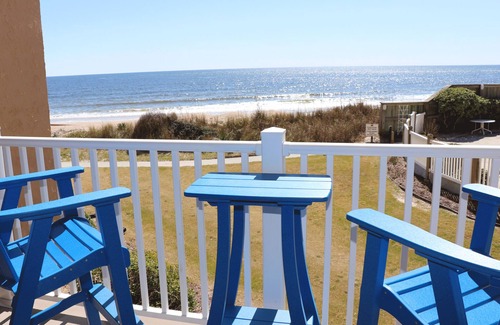 Sneads Ferry Condo | Beautiful Oceanfront Topsail Dunes Condo Steps From The Beach.