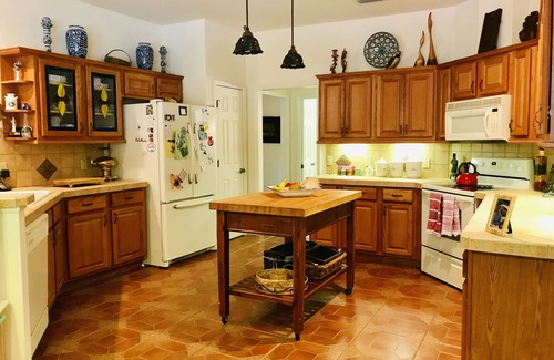 Dunnellon House | Beautiful Oasis with pool, walking distance from Rainbow river