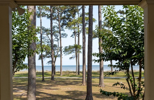 Melrose on the Beach Cottage | Beautiful Oceanfront 2bdr Coastal Cottage - Coastal Cottage
