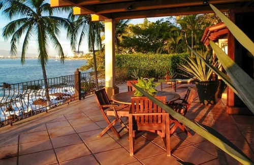 Fluvial Vallarta Villa | Beautiful Ocean Front Villa in Conchas Chinas