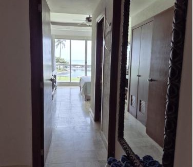 Playa Diamante Apartment | Beautiful oceanfront 2 Bedroom and free WIFI