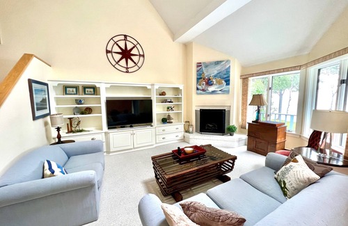 Glen Cove House | Beautiful Oceanfront Near Rockland Breakwater/Lighthouse