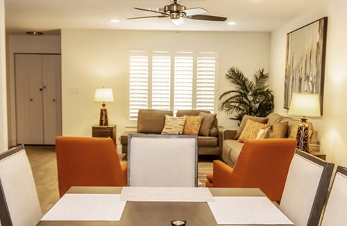 Pointe Scottsdale House | Beautiful Old Town Scottsdale Cactus Sanctuary! ALL NEW FURNITURE!